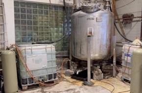 ZOLL-E: Staatsanwaltschaft K&ouml;ln und Zollfahndung Essen decken illegales Gro&szlig;labor f&uuml;r synthetische Drogen in Kerpen auf / 24 Personen festgenommen